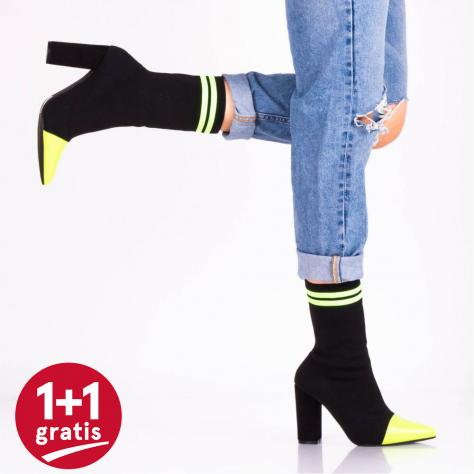 https://www.pantofi-trendy.ro/image/cache/data/UGGcopii/Flash Negru cu Verde-1000x1000.jpg